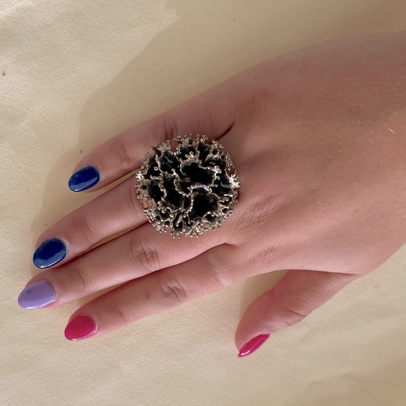 Vintage stretch rings, set of 3 - Picture 3 of 16